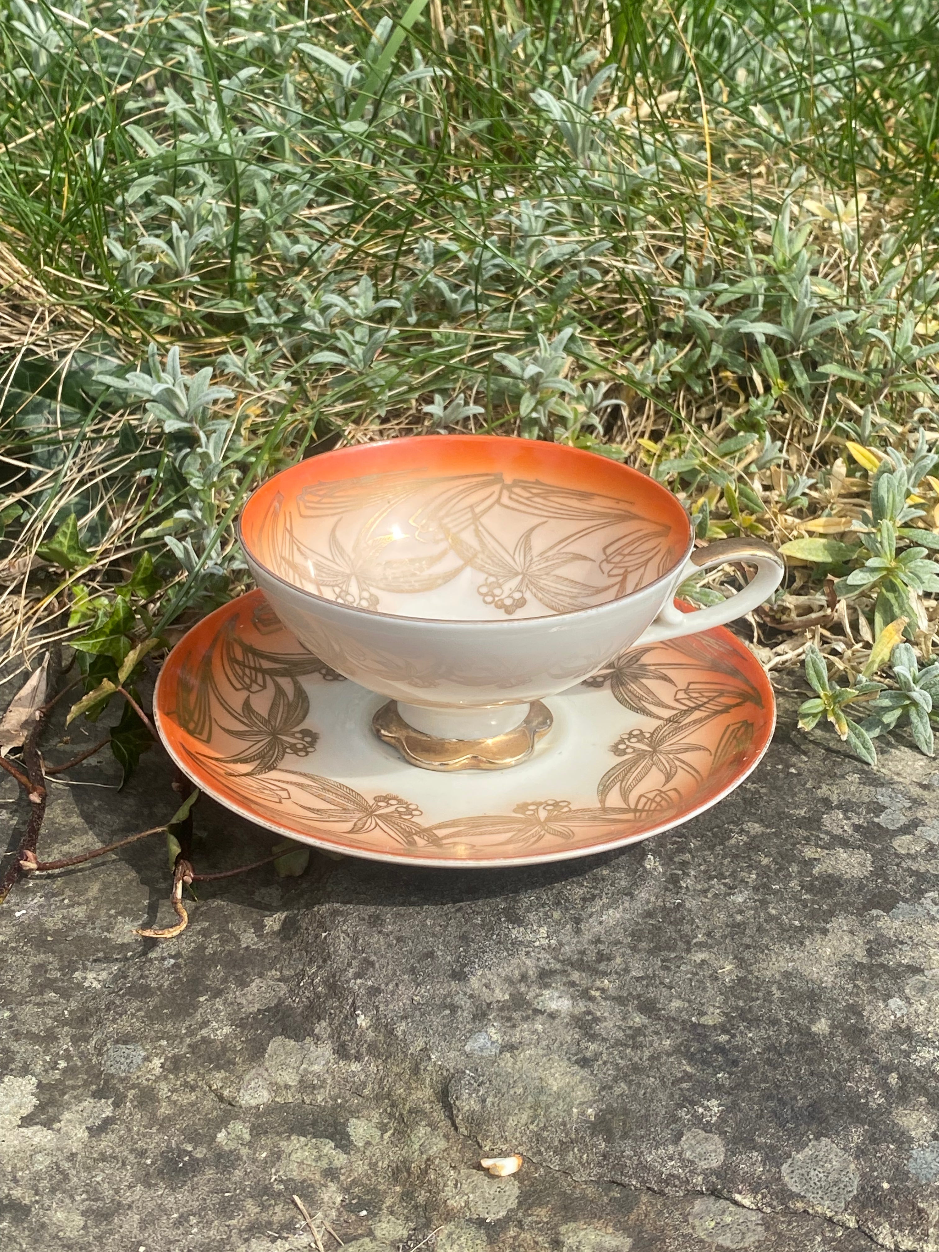 Vintage Guilt: Bareuther Bavaria Cup & Saucer — Timeless Porcelain for Everyday Rituals