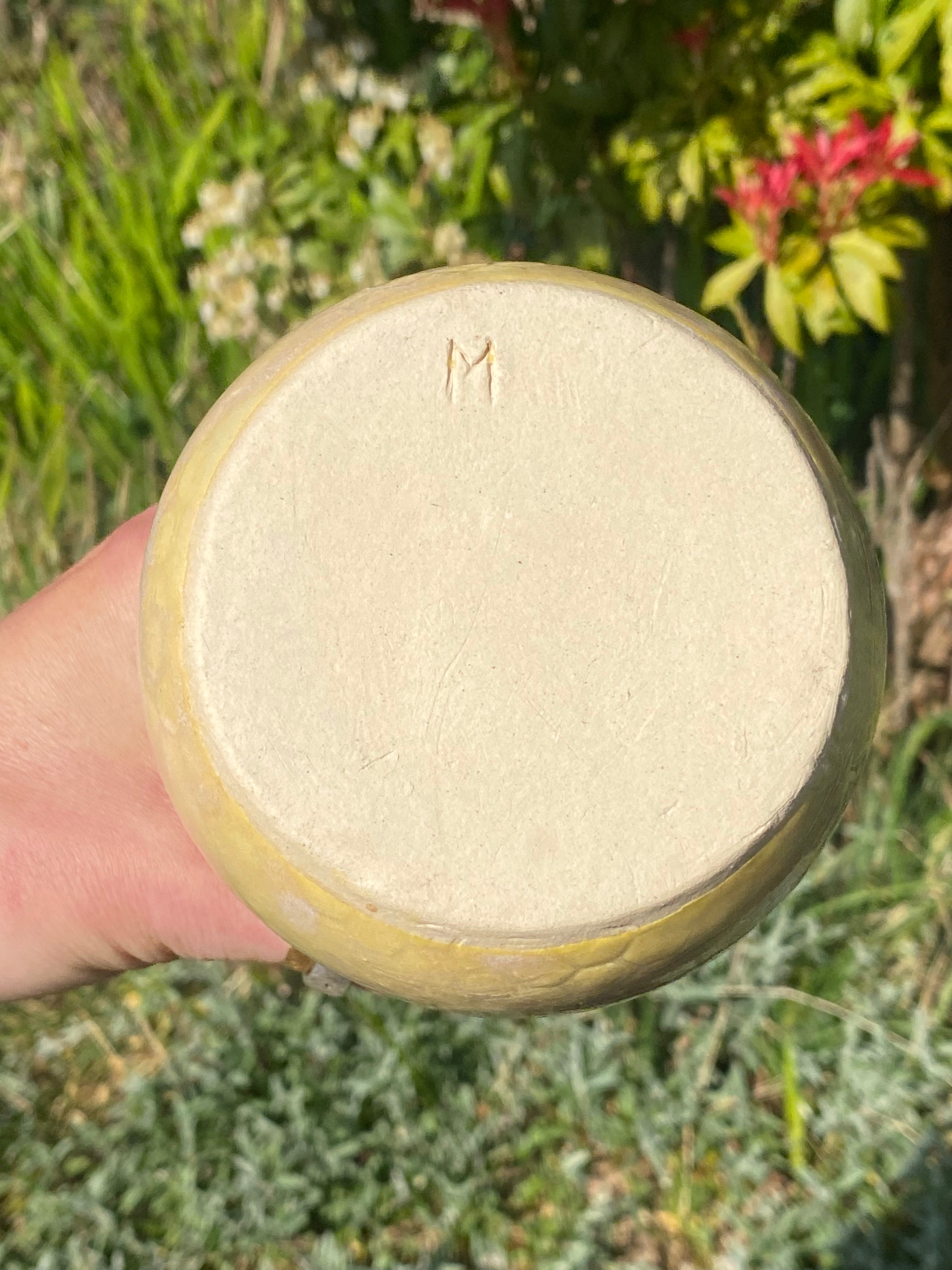 Honeycomb Bee Vase: Sunlit Geometry in Handmade Ceramic
