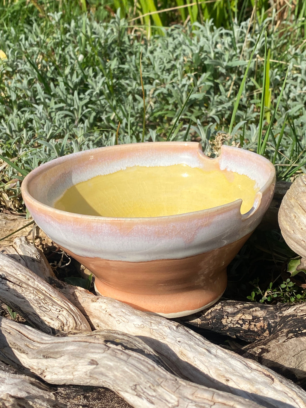 Ramen Bowl Reverie: Handcrafted stoneware for soulful slurps