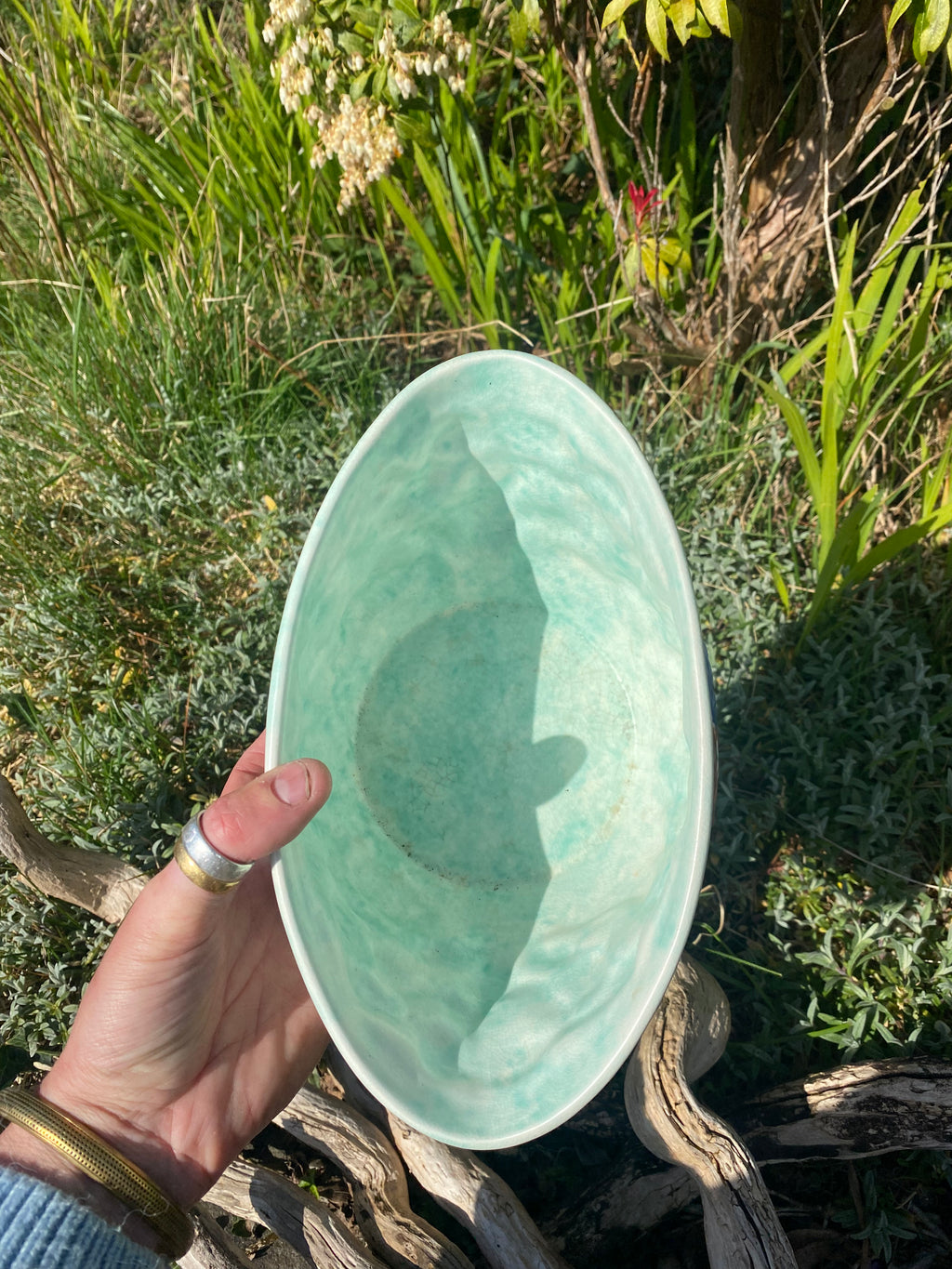 Oval Vintage Flower Pot — sculptural charm for green living