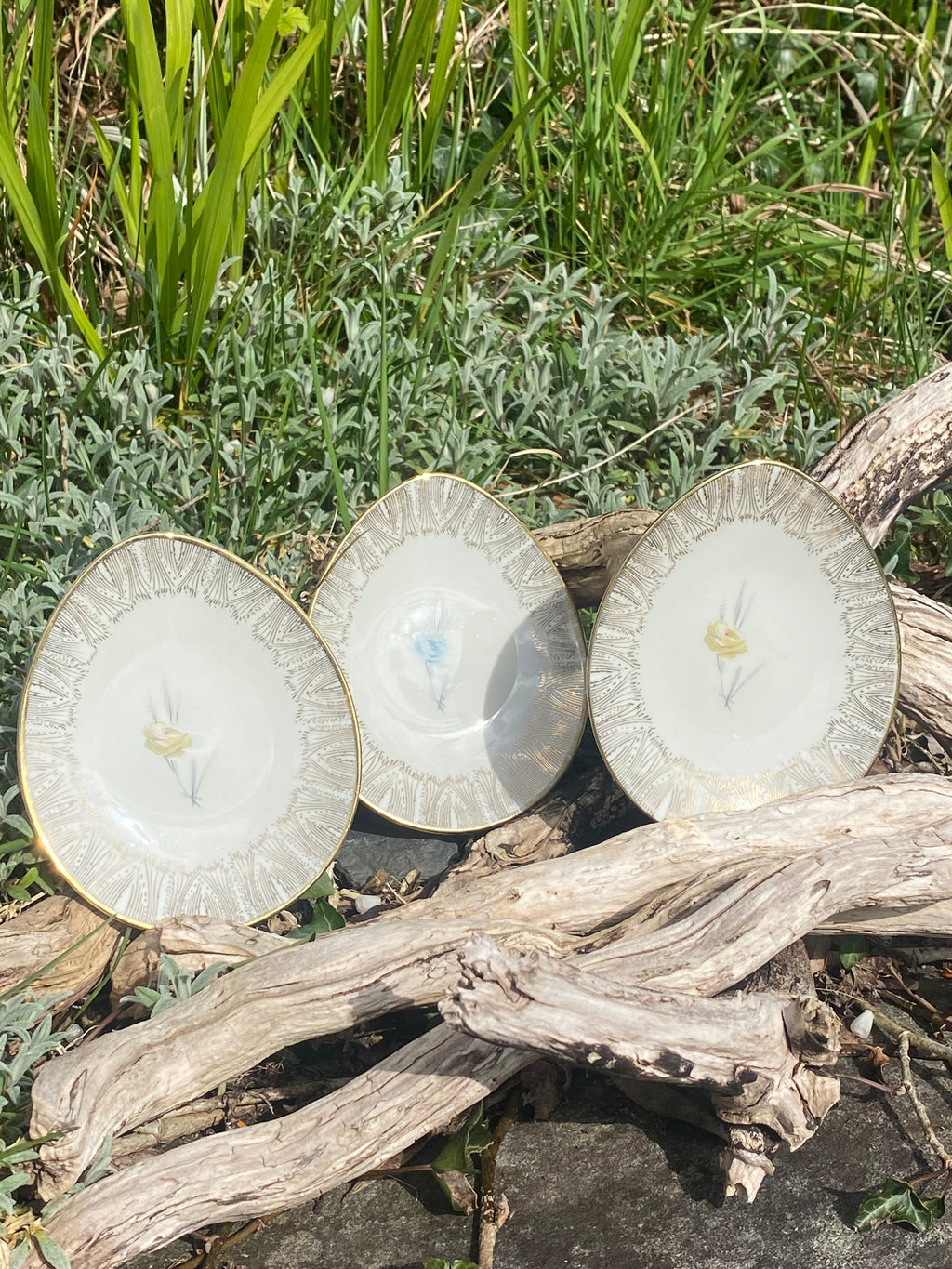 Three Tiny Treasures: Set of 3 Trinket Dessert Dishes