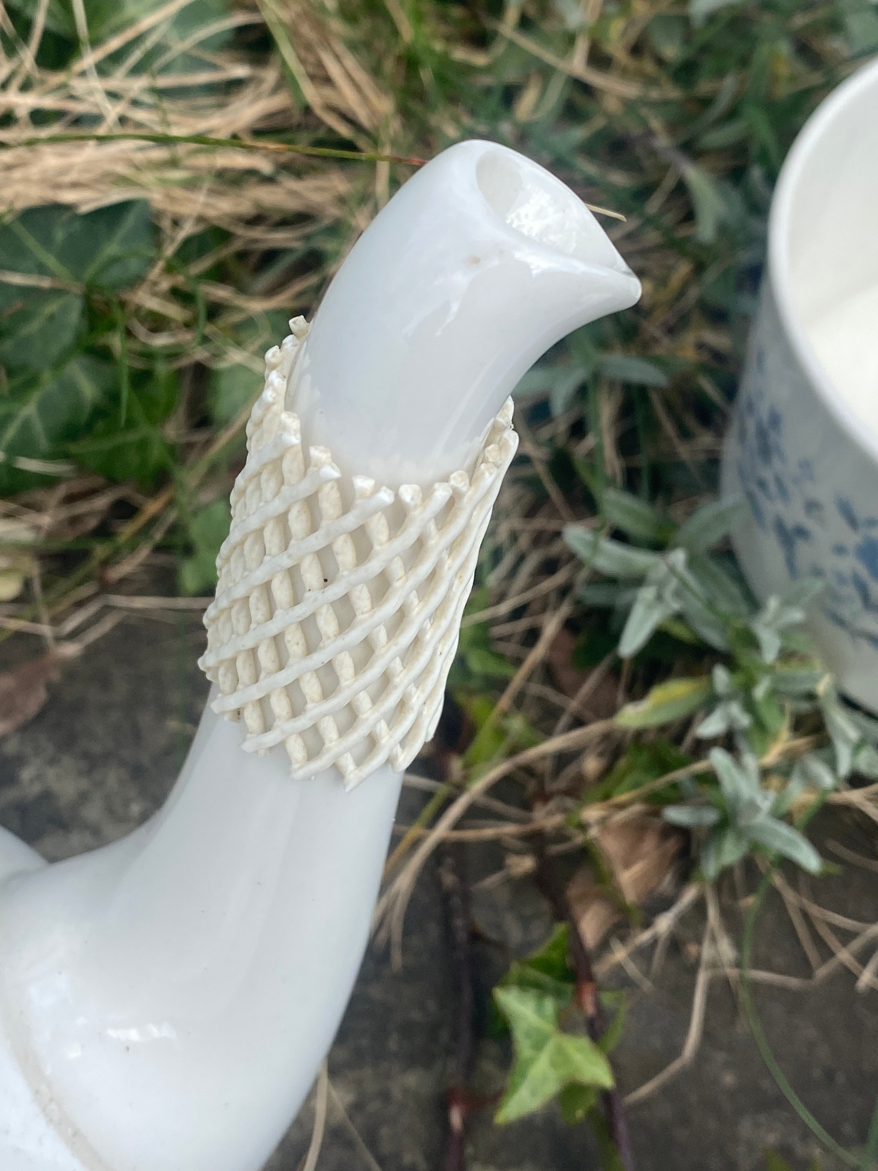Royal Doulton Coffee Set for Four: Quiet Luxury for Shared Moments