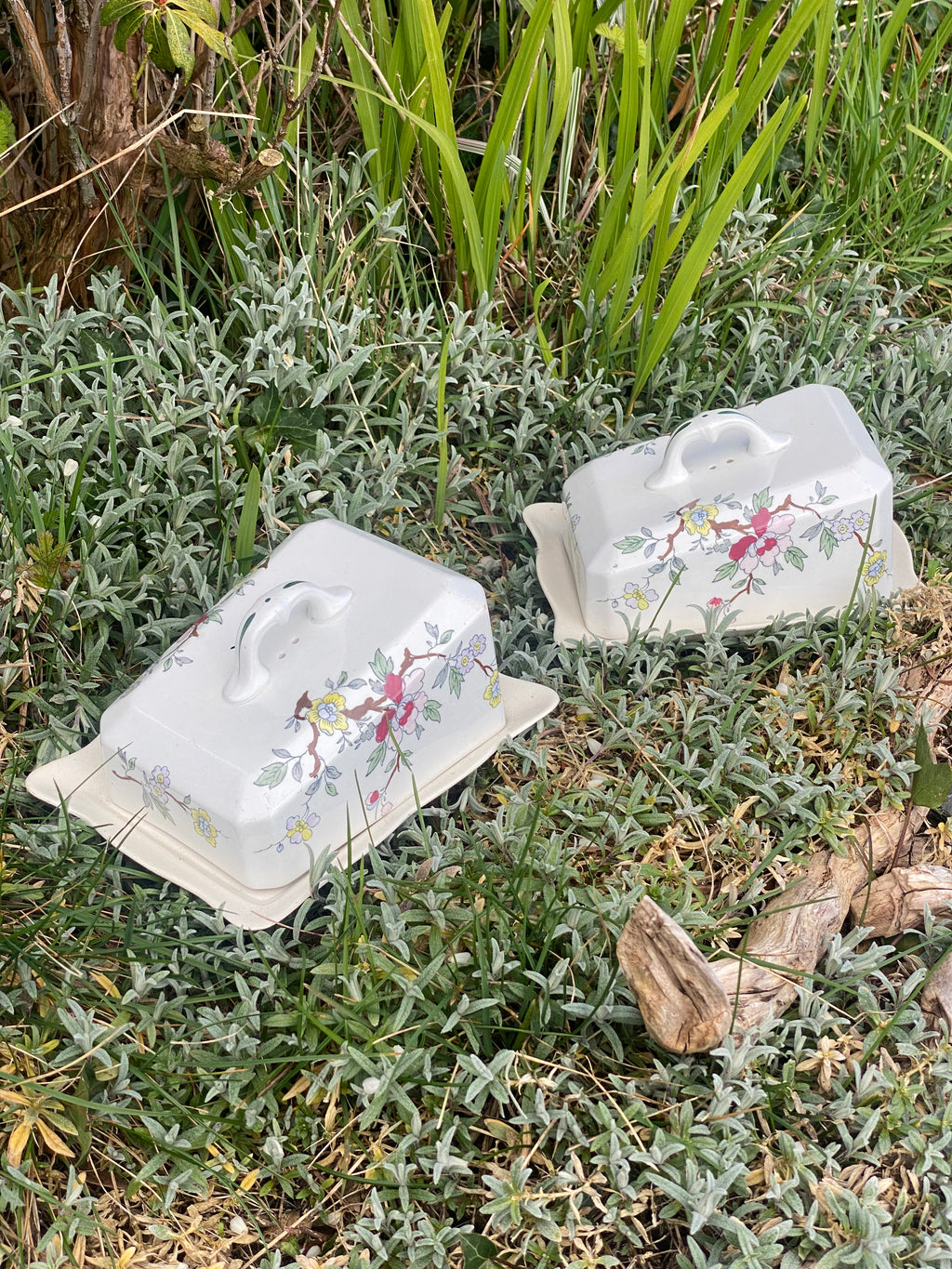 Floral Vintage Cheese Covers — Pair of Elegant Food Protectors