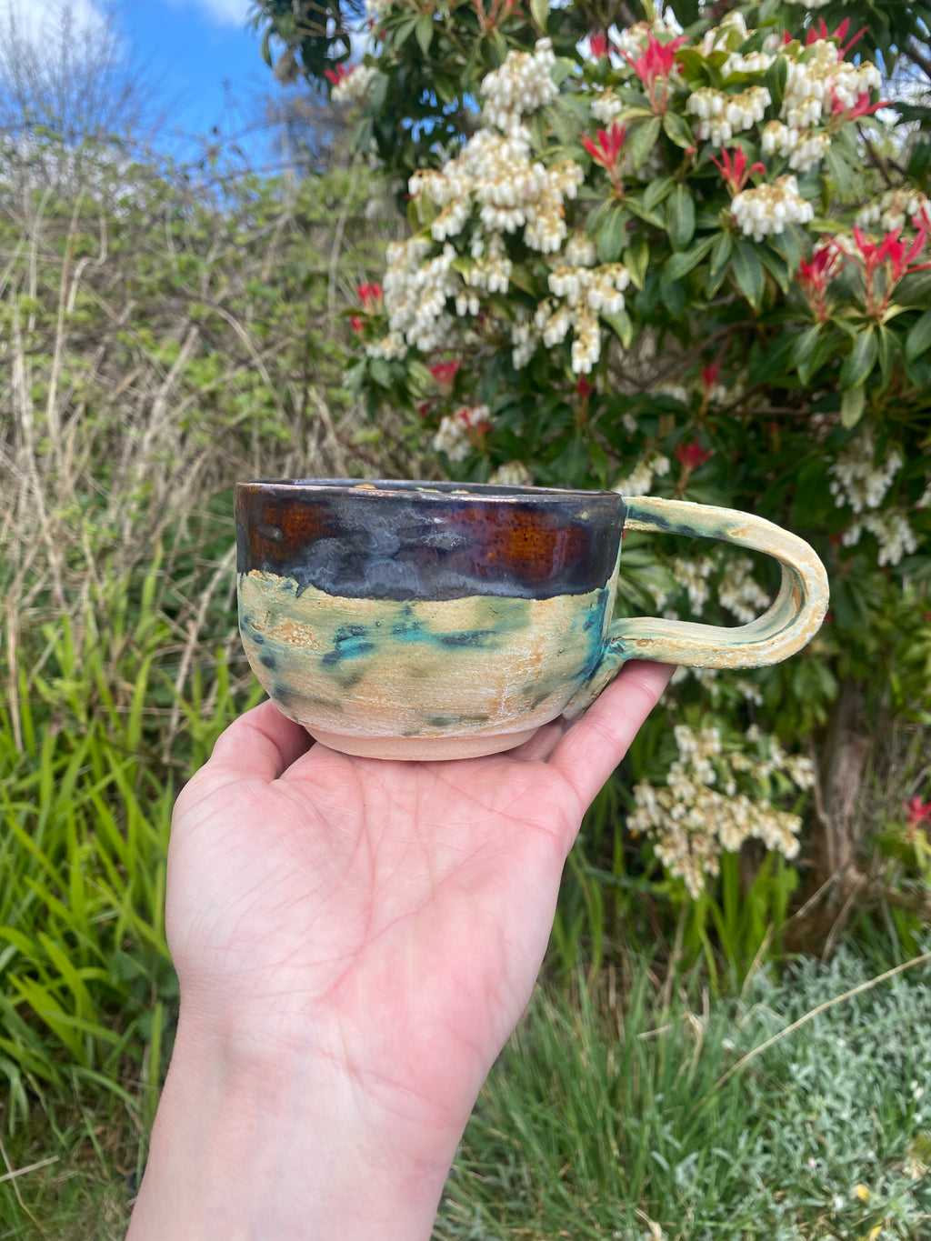 Hand Made Ancient Mug: A Slow‑Living Vessel for Everyday Rituals