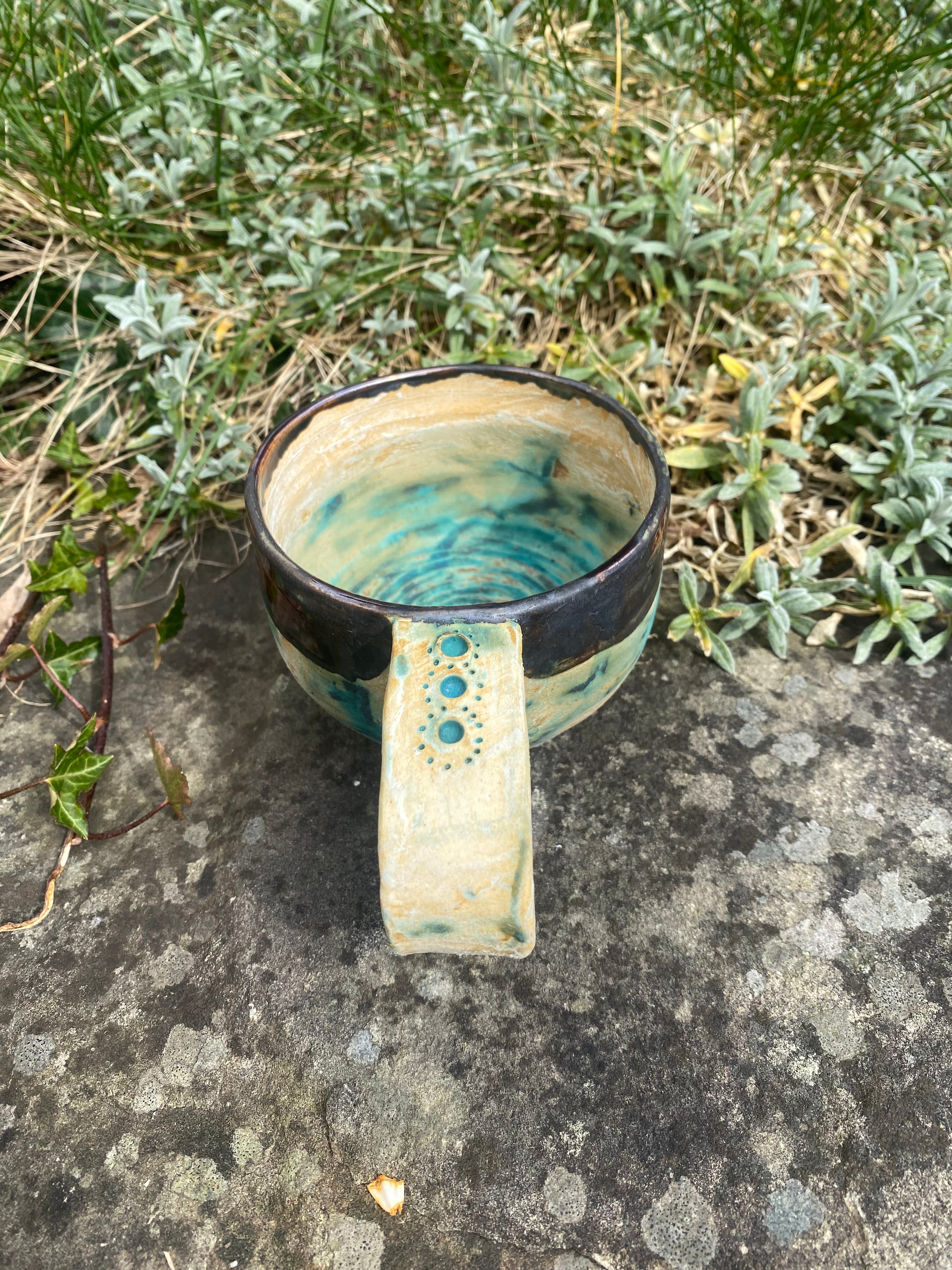 Hand Made Ancient Mug: A Slow‑Living Vessel for Everyday Rituals