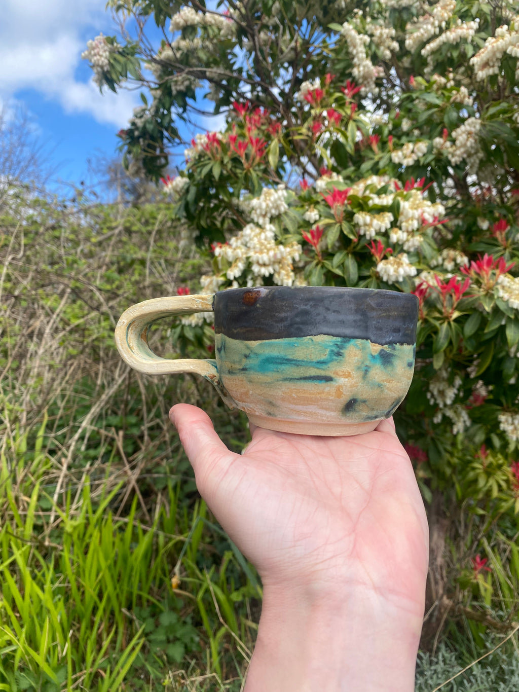 Hand Made Ancient Mug: A Slow‑Living Vessel for Everyday Rituals