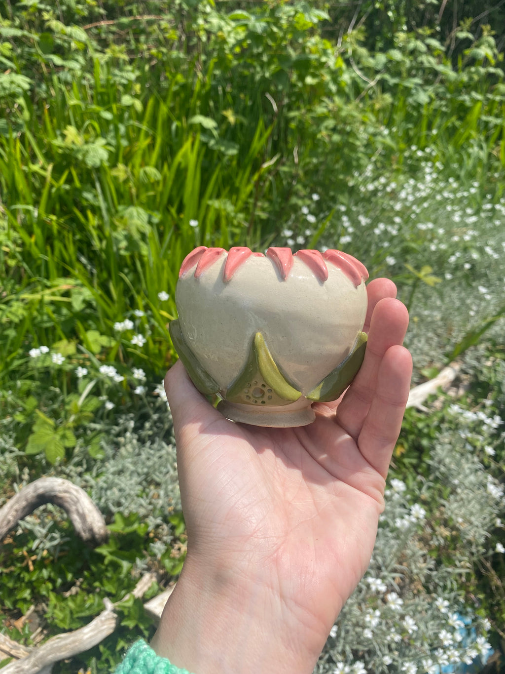 Pretty Flower 3D Vessel – Tiny Bloom, Big Style