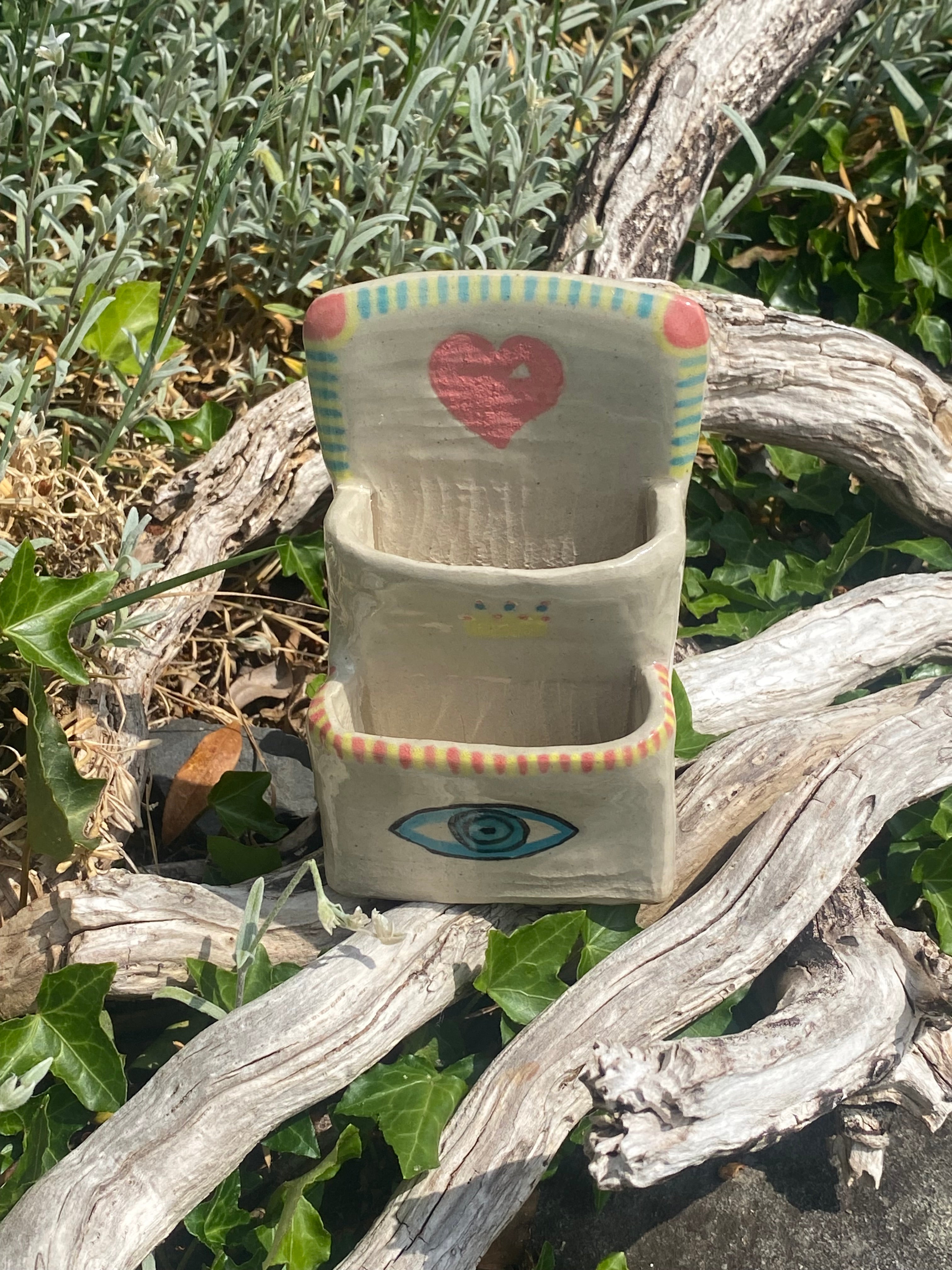 Ceramic organiser of mystic calm: eye, heart, crown, chakra