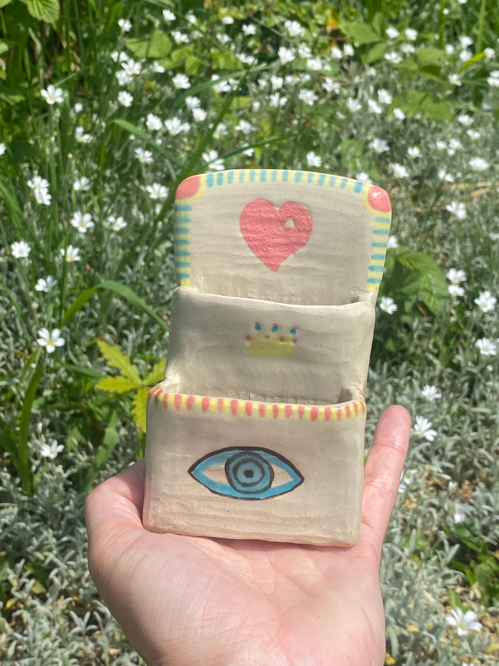 Ceramic organiser of mystic calm: eye, heart, crown, chakra