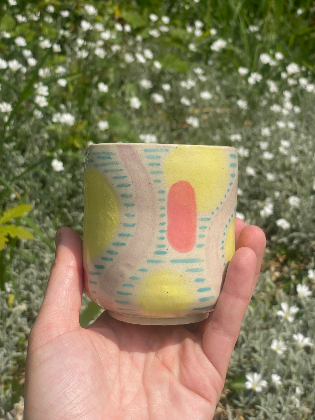 Sunny Circles Storage Pot — a sunlit organiser for stylish, sustainable spaces