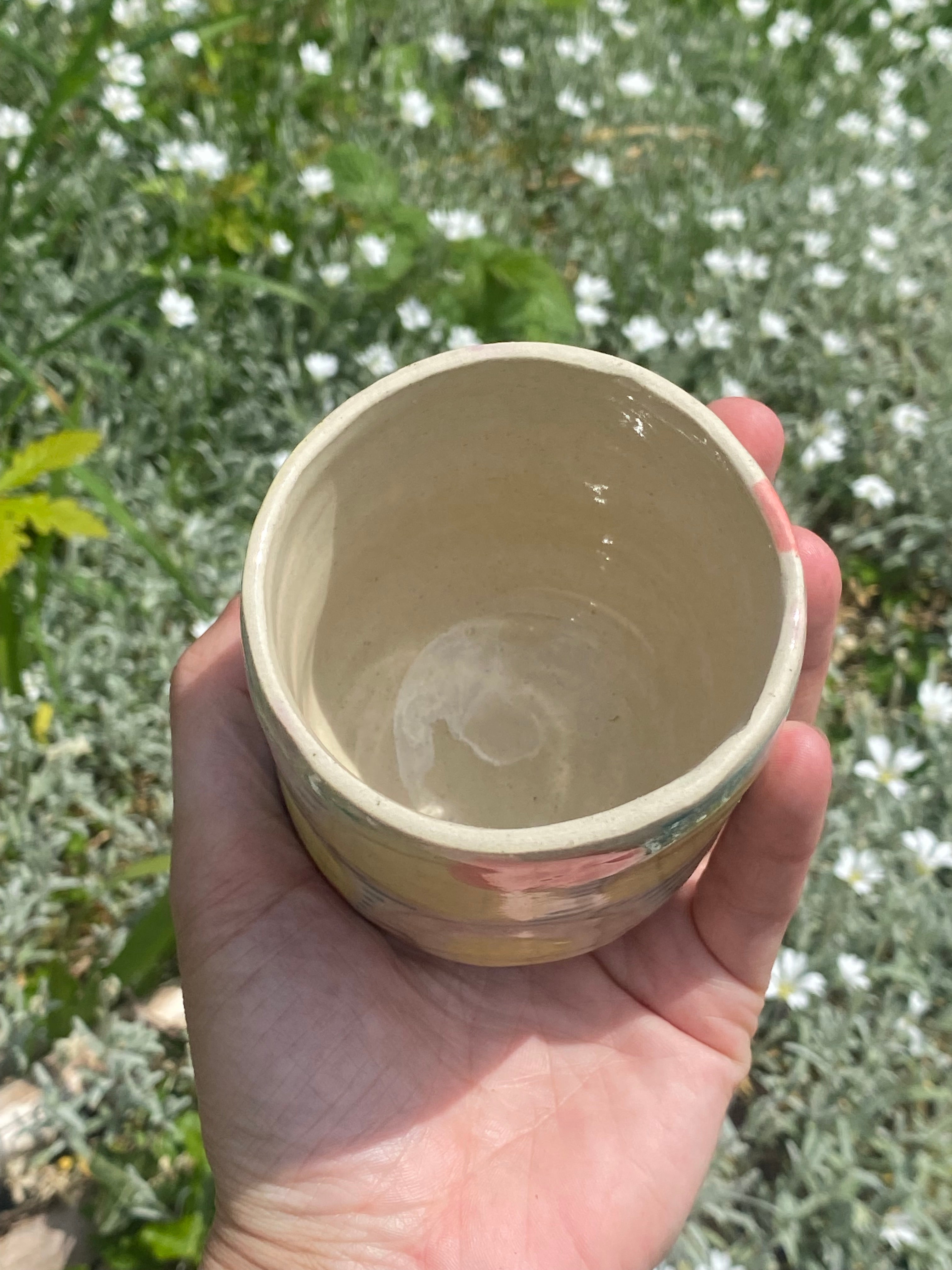 Sunny Circles Storage Pot — a sunlit organiser for stylish, sustainable spaces