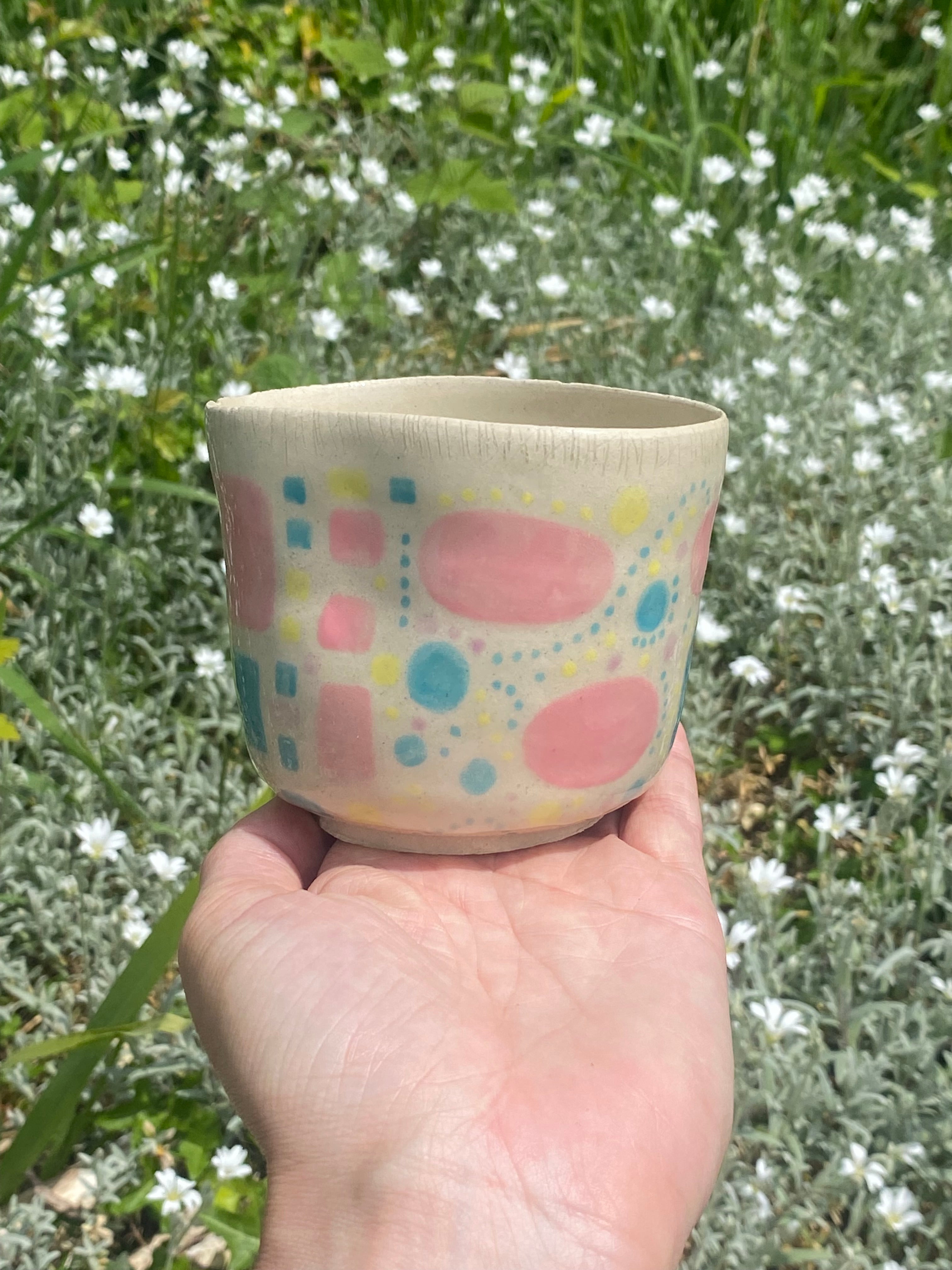 Candy-Coloured Geometric Vessel: 70s-Inspired Cup & Planter