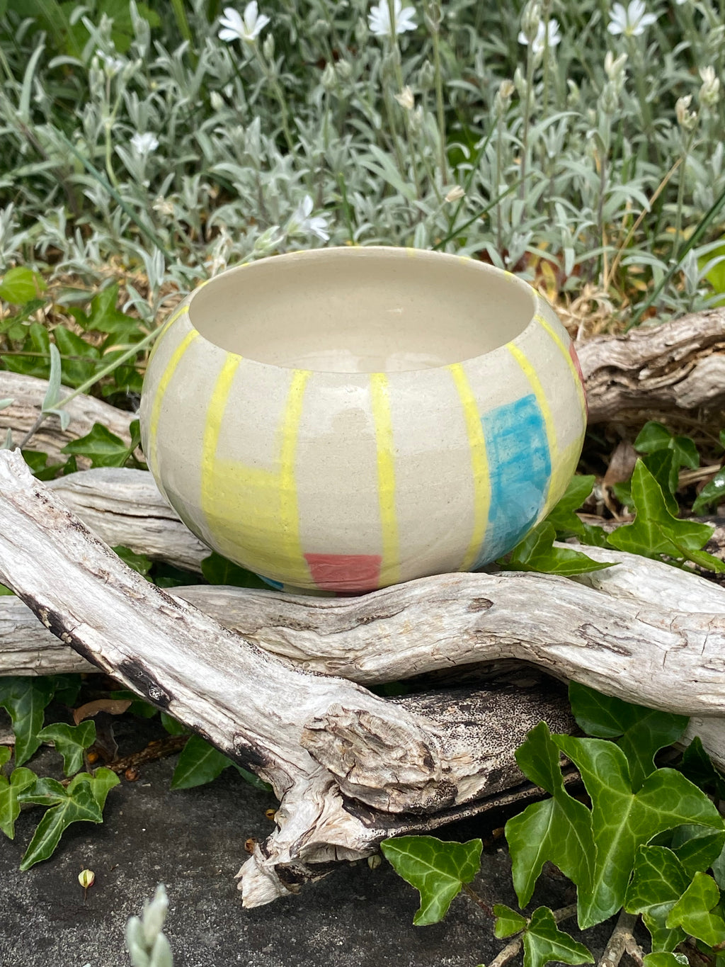Sunlit Stripe Vessel – Handcrafted Decorative Planter