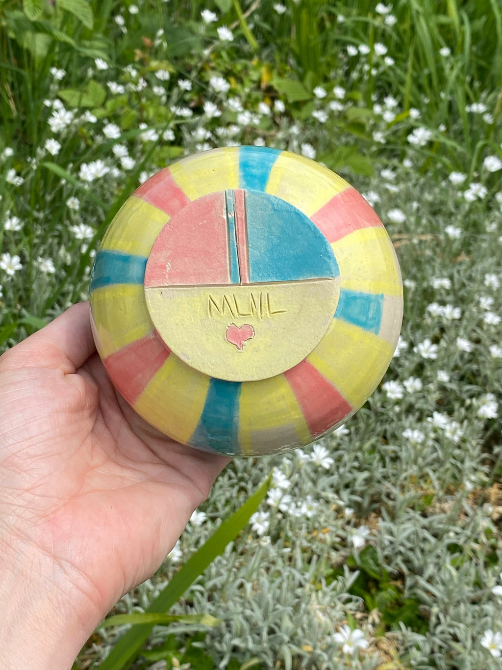 Sunlit Stripe Vessel – Handcrafted Decorative Planter